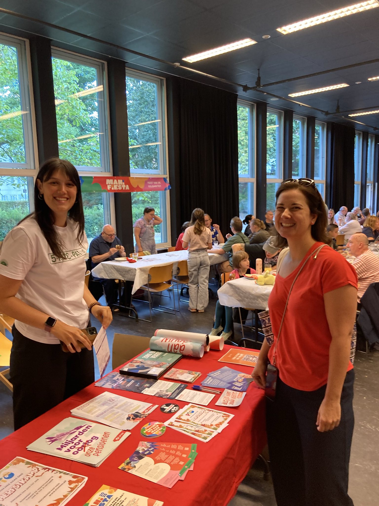 Zomerbrunch brengt 1.328 euro steun op voor gezondheidswerkers in Palestina